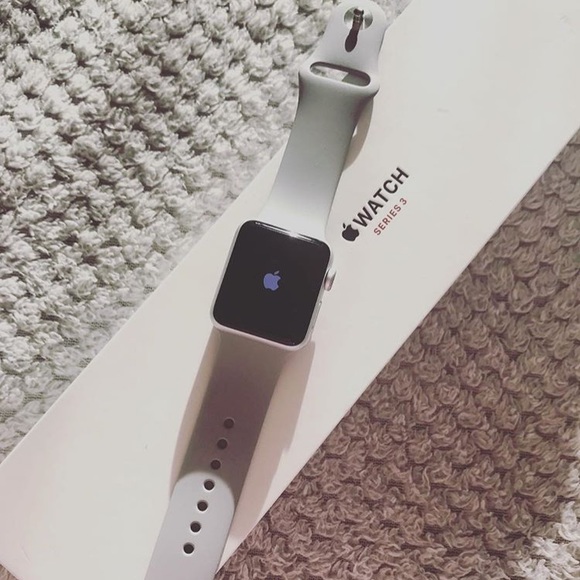 Dove Grey Apple Watch Band 38/40 SM 42/44 SM - Picture 2 of 4